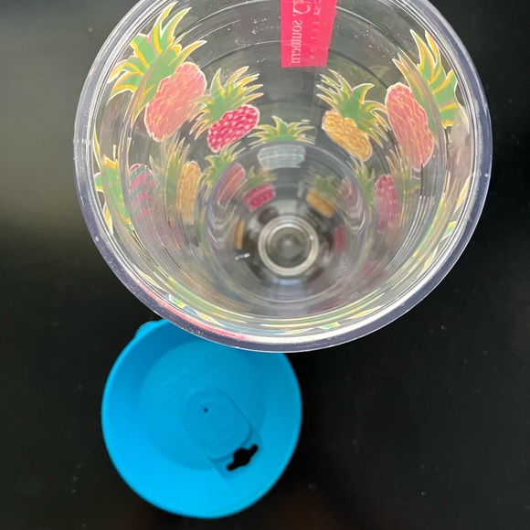 Simply Southern Tervis Pineapple Tumbler with Blue Lid - Picture 4 of 6